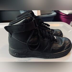 Men’s Nike black Air Force 1 size 8.5